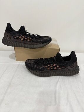 Used W/O Box! Men's Adidas Yeezy Boost 350 V2 CMPCT "Slate Carbon" Sneakers